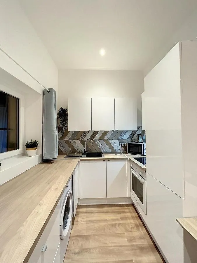 Apartment Le Sweet Forville 1 - Palais Des Festivals - Marche Provencal - Plage - Au Calme - Clim Cannes France